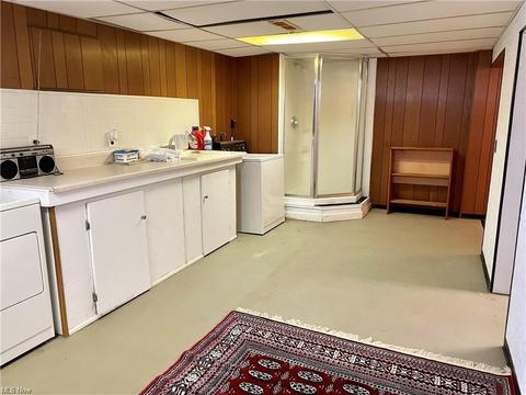 3023 Forestview St NE, Canton, OH 44721 photo 17