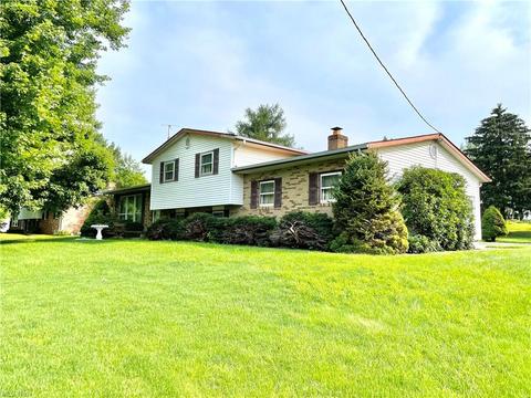 3023 Forestview St NE, Canton, OH 44721 photo 28