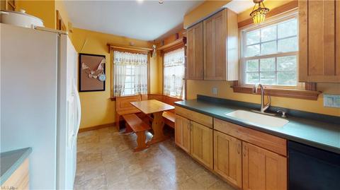 1795 E 289th St, Wickliffe, OH 44092 photo 5