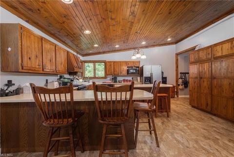 303 Miller Ave, Dennison, OH 44621 photo 12