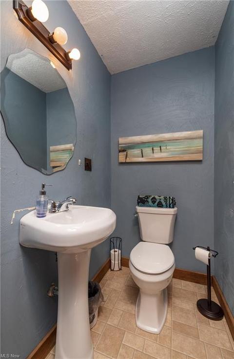 303 Miller Ave, Dennison, OH 44621 photo 14