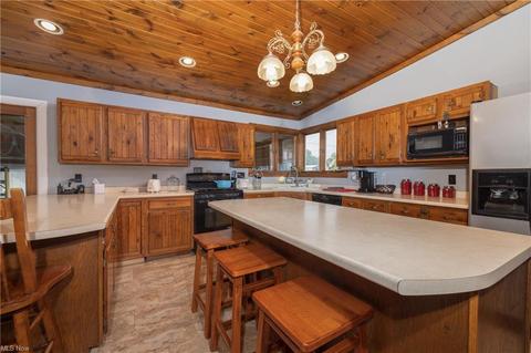 303 Miller Ave, Dennison, OH 44621 photo 11