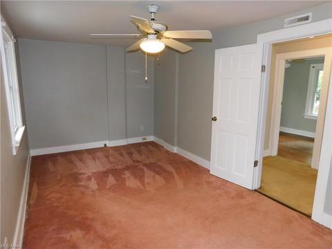 1097 Dayton St, Akron, OH 44310 photo 17
