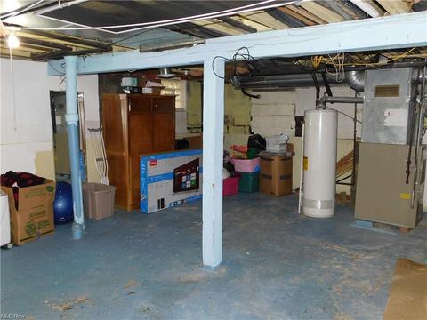 1097 Dayton St, Akron, OH 44310 photo 19