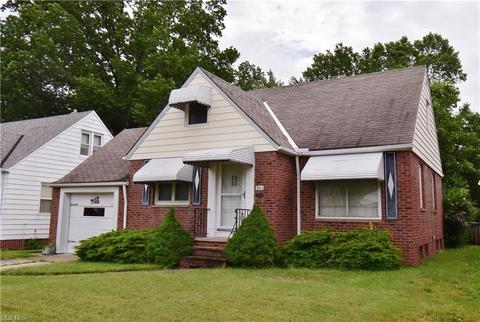 361 E 264 St, Euclid, OH 44132 photo 12