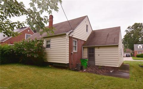 361 E 264 St, Euclid, OH 44132 photo 11