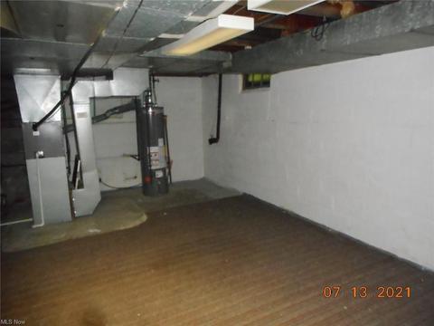 1009 Gulf Rd, Elyria, OH 44035 photo 14