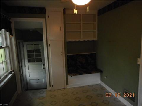 1009 Gulf Rd, Elyria, OH 44035 photo 10