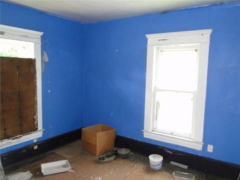 153 Elm St, Struthers, OH 44471 photo 11