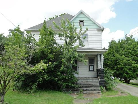 153 Elm St, Struthers, OH 44471 photo 1