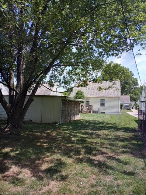432 E 274th St, Euclid, OH 44132 photo 8