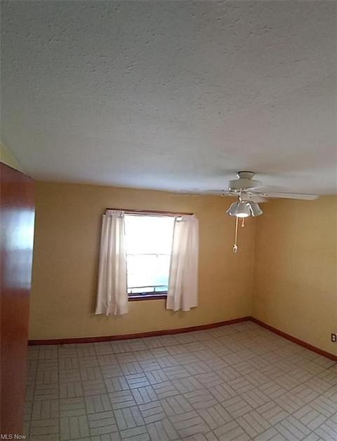 432 E 274th St, Euclid, OH 44132 photo 6