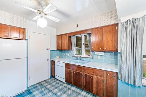 321 Aultman Ave NW, Canton, OH 44708 photo 13
