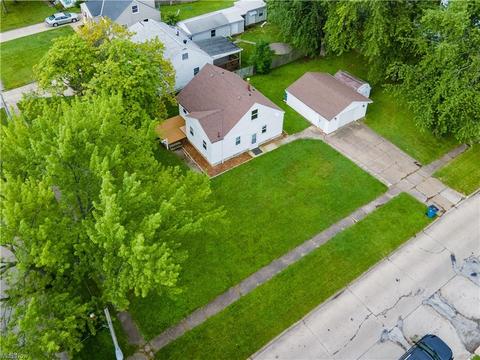 1200 Maple Dr, Lorain, OH 44052 photo 6