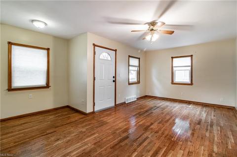 1200 Maple Dr, Lorain, OH 44052 photo 11