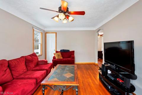 3023 Maplecrest Ave, Parma, OH 44134 photo 11