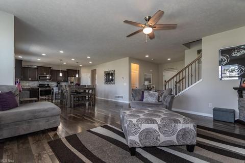 7137 Maple St, Mentor, OH 44060 photo 30