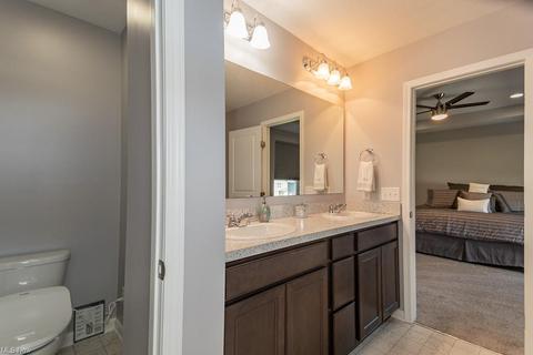 7137 Maple St, Mentor, OH 44060 photo 19