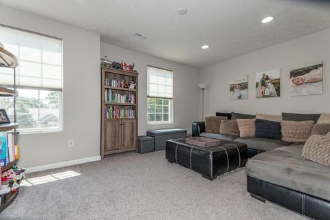 7137 Maple St, Mentor, OH 44060 photo 14