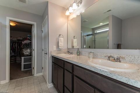 7137 Maple St, Mentor, OH 44060 photo 18