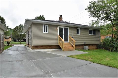 5821 E Glenn Dr, Maple Heights, OH 44137 photo 30
