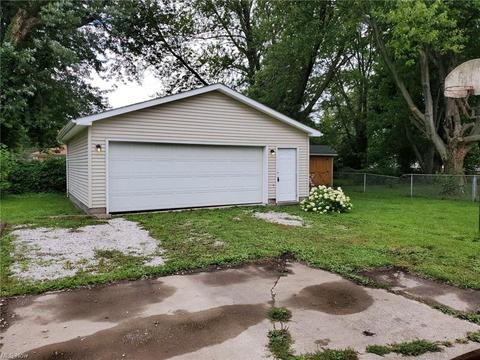 5829 Dunbar Ave, Ashtabula, OH 44004 photo 4
