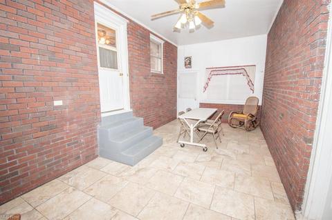 275 Struthers Liberty Rd, Campbell, OH 44405 photo 23