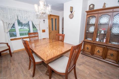 275 Struthers Liberty Rd, Campbell, OH 44405 photo 9