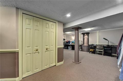 10141 Moore Dr, Parma, OH 44130 photo 21