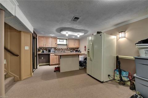 10141 Moore Dr, Parma, OH 44130 photo 23