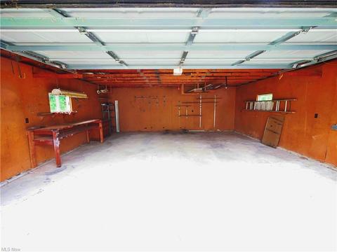 6 E Parkcliff Ave, Struthers, OH 44471 photo 33