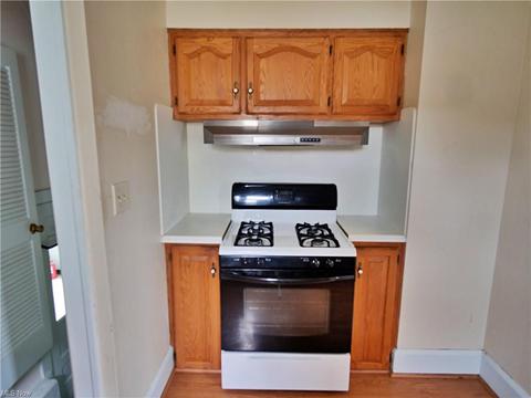 6 E Parkcliff Ave, Struthers, OH 44471 photo 11