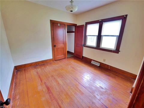 6 E Parkcliff Ave, Struthers, OH 44471 photo 17