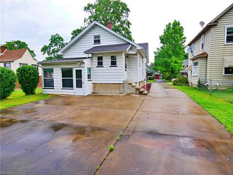 6 E Parkcliff Ave, Struthers, OH 44471 photo 5