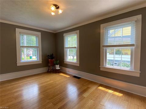 234 E King St, Chardon, OH 44024 photo 13