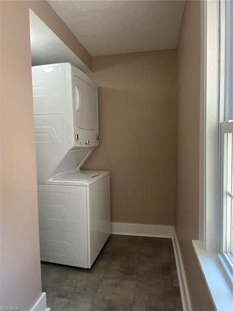 234 E King St, Chardon, OH 44024 photo 24