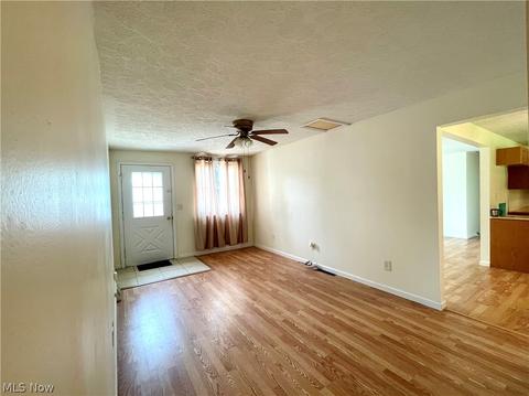 9424 Annette Dr, Windham, OH 44288 photo 13