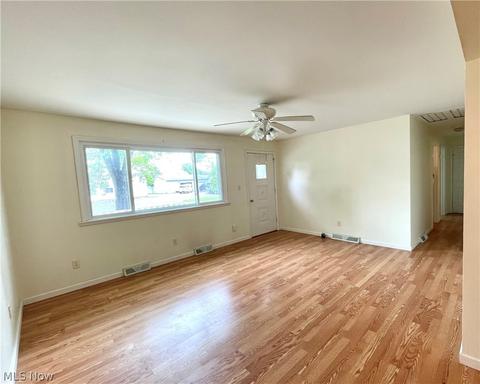9424 Annette Dr, Windham, OH 44288 photo 11