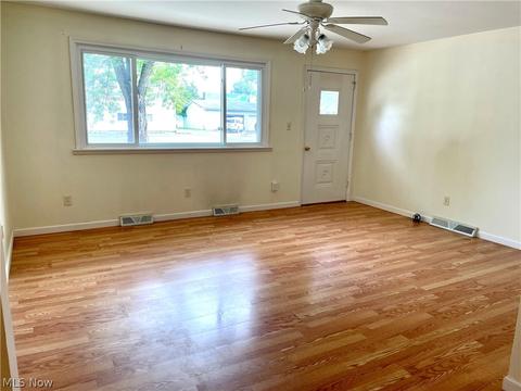 9424 Annette Dr, Windham, OH 44288 photo 10