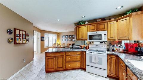 2511 River Downs, Stow, OH 44224 photo 9