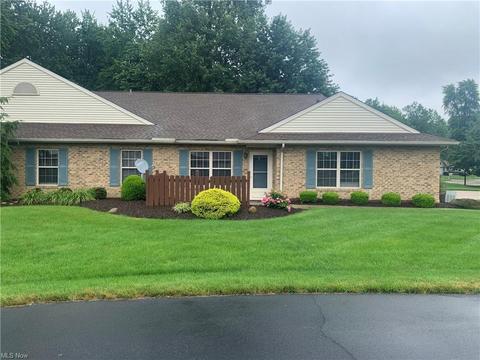103 Bentley Dr, Elyria, OH 44035 photo 1