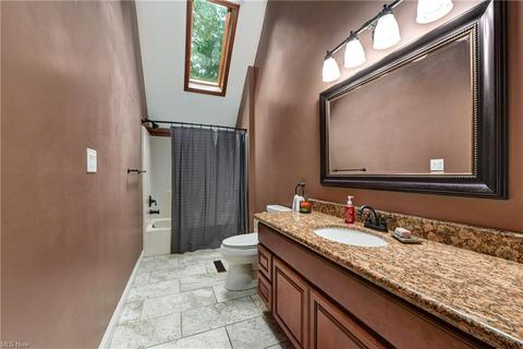 392 Windward Dr, Elyria, OH 44035 photo 30