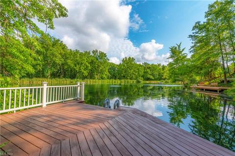 392 Windward Dr, Elyria, OH 44035 photo 5