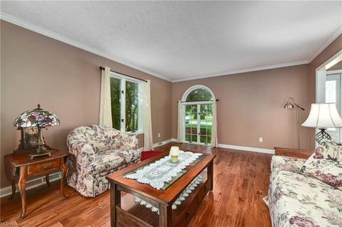 392 Windward Dr, Elyria, OH 44035 photo 10