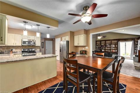 392 Windward Dr, Elyria, OH 44035 photo 15