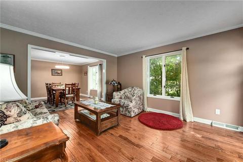 392 Windward Dr, Elyria, OH 44035 photo 7