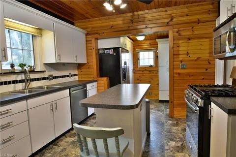 439 Sexton St, Struthers, OH 44471 photo 14