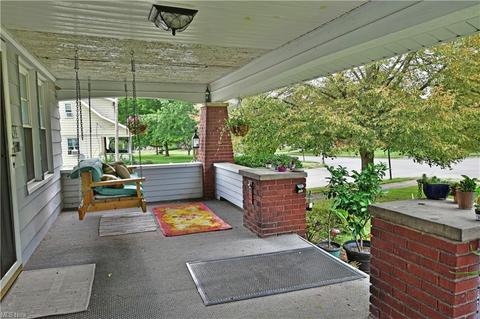 439 Sexton St, Struthers, OH 44471 photo 3
