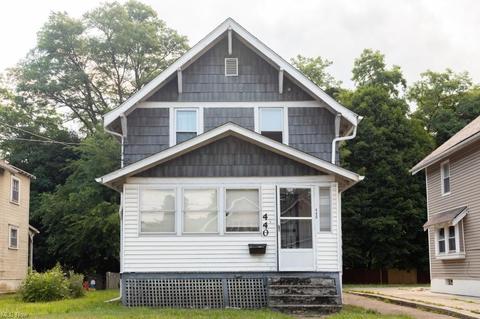 440 Evers St, Akron, OH 44310 photo 1