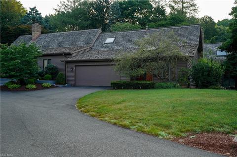 6134 Cedar Ln NW, Canton, OH 44708 photo 3